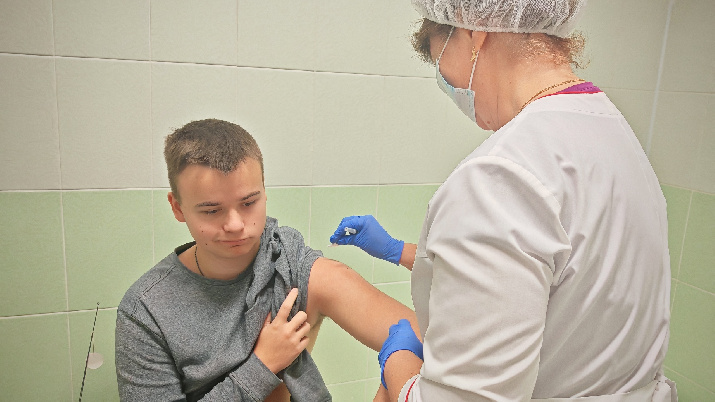В школах Костромы проводится активная вакцинация учащихся и педагогов  против гриппа