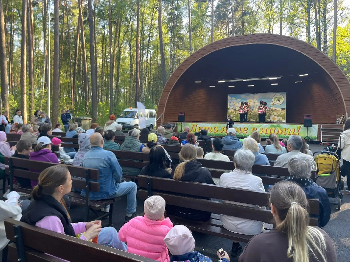 Городские парки приглашают костромичей на театральные постановки