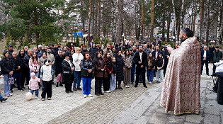 Апостольская армянская церковь отметила Пасху