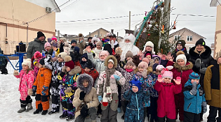 Весело и дружно участники ТОС города Костромы встретили Новый год и Рождество Христово
